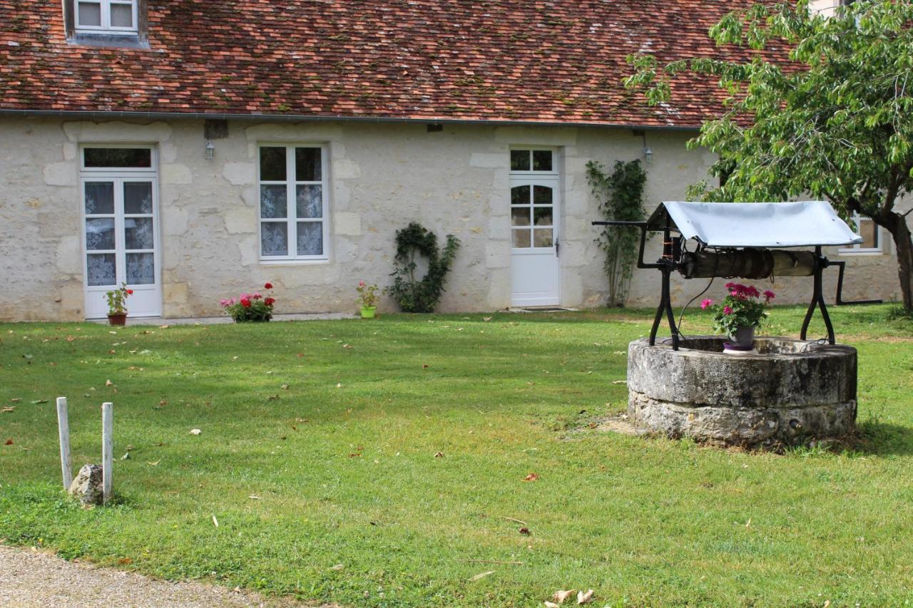 Domaine De La Touche Mosnay Panzió Kültér fotó