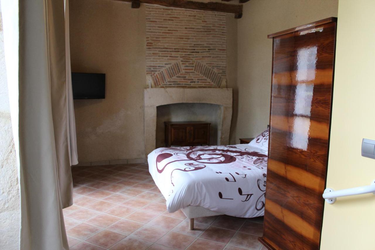 Domaine De La Touche Mosnay Panzió Kültér fotó