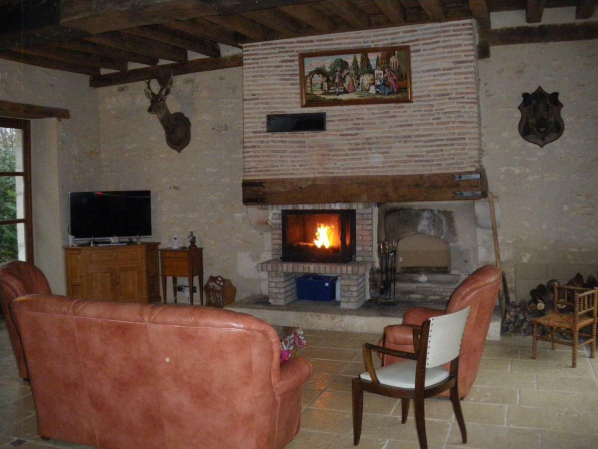 Domaine De La Touche Mosnay Panzió Kültér fotó